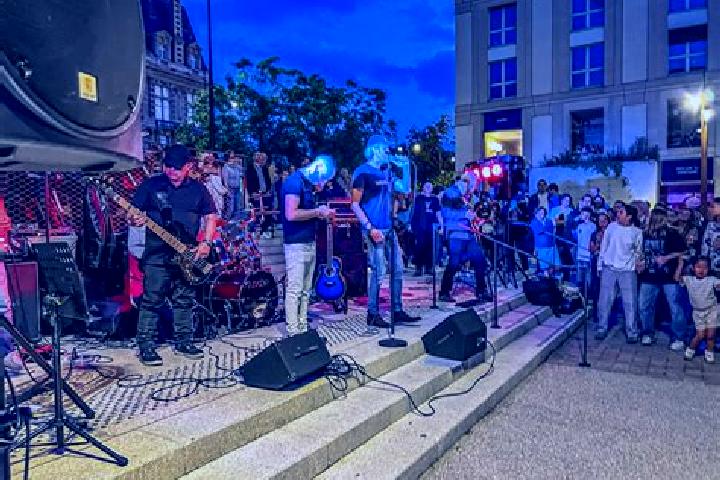 CooCoo Farm slot machine