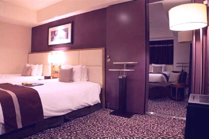 Dr. FranCA$Htein slot game